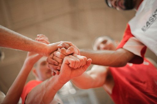 The Ultimate Guide to Small Group Training Exercises: Best Practices and Innovative Techniques